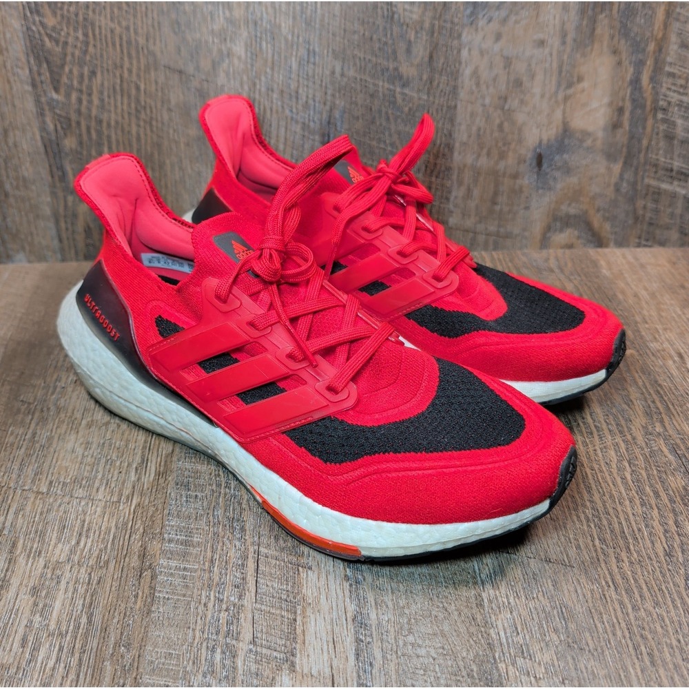 Adidas UltraBoost 21 Vivid Red Solar Black Mens Size 8.5 Running Sneakers FY0387